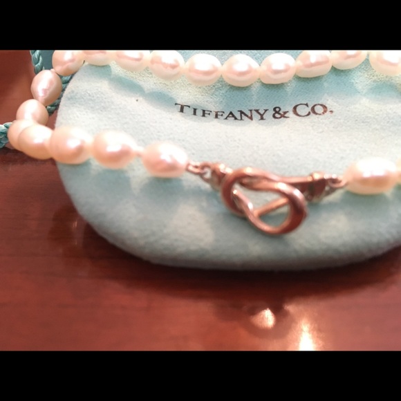 Tiffany’s pearl bracelet - Picture 2 of 5